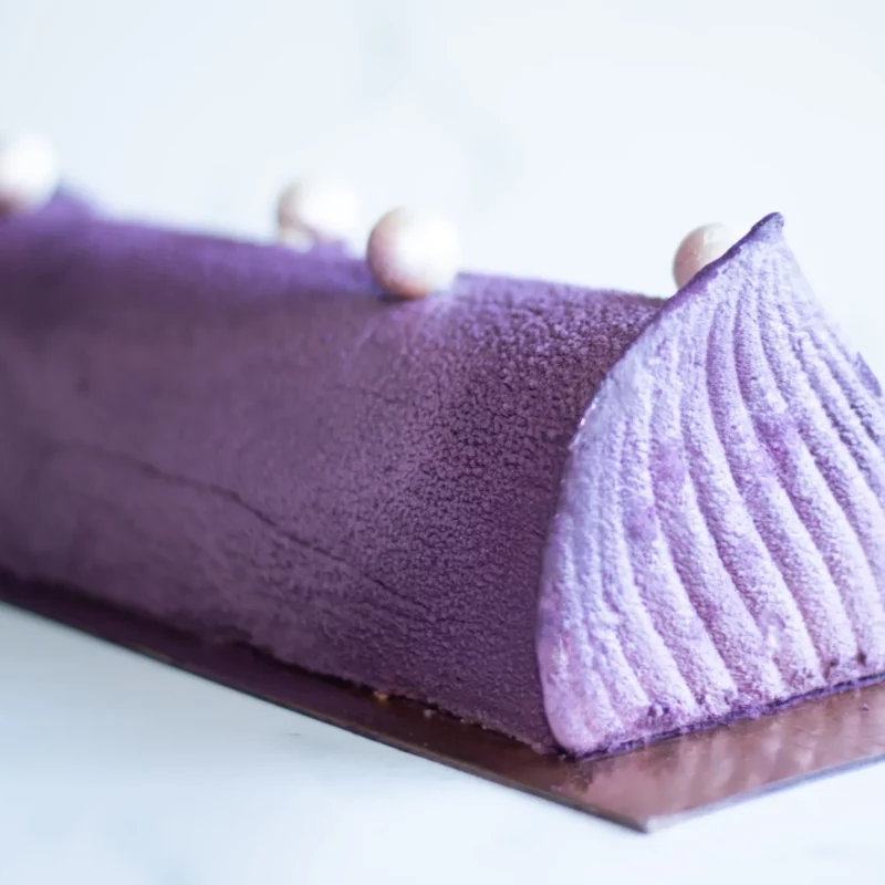 Gâteau à l’ubé : recette originale et healthy par un chef